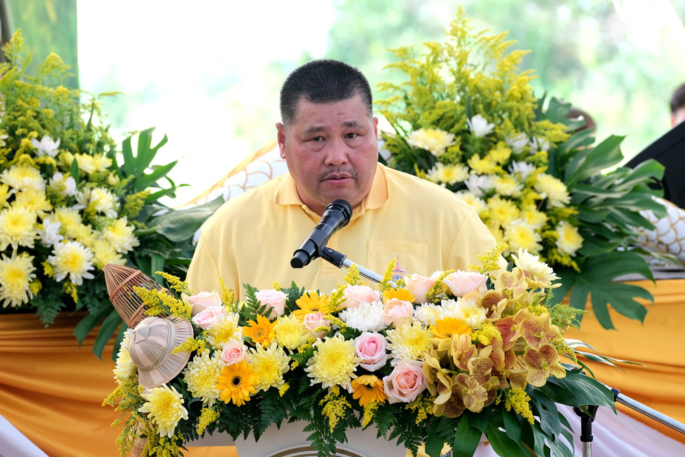 “ธรรมนัส" เปิดงานถ่ายทอดเทคโนโลยีการผลิตเมล็ดพันธุ์ข้าวของศูนย์ข้าวชุมชน เฉลิมพระเกียรติ 72 พรรษา