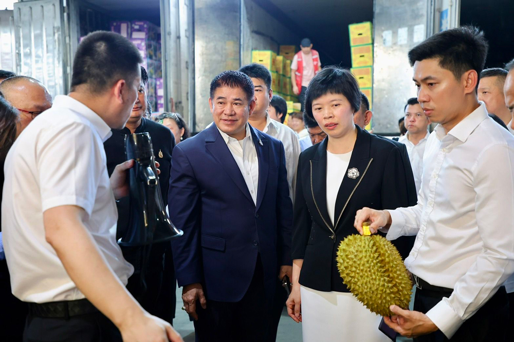 ธรรมนัสลุยจีนสำรวจตลาดค้าส่งผลไม้ ปลื้มคุณภาพทุเรียนไทยผลไม้ไทยดีต่อเนื่อง