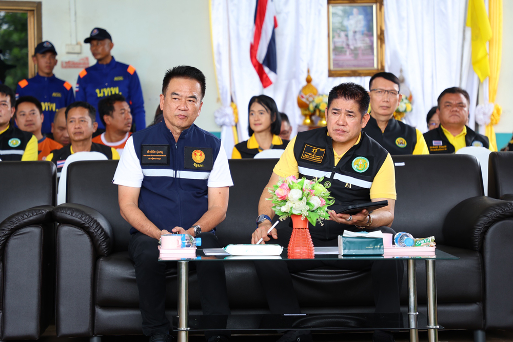 รมว.ธรรมนัส ลงพื้นที่ด่วนติดตามสถานการณ์อุทกภัยในพื้นที่จังหวัดจันทบุรีและตราด