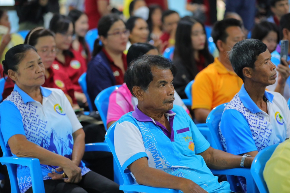 บรรยากาศประชุมรับฟังปัญหาจากเกษตรกร